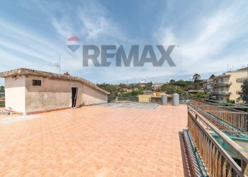 Terrazza - Attic Via Francesco Lo Jacono
 
19, Sant'Agata Li Battiati - photo 28
