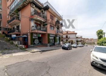Edificio all\'aperto - Attic Via Francesco Lo Jacono
 
19, Sant'Agata Li Battiati - photo 34