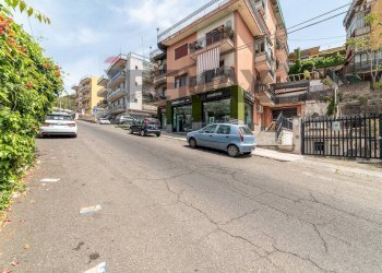 Edificio all\'aperto - Attic Via Francesco Lo Jacono
 
19, Sant'Agata Li Battiati - photo 35