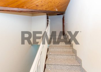 Scale - Appartamento Via Trieste
 
120, Acireale - foto 4