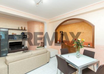 Sala da pranzo - Appartamento Via Trieste
 
120, Acireale - foto 17