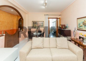 Sala da pranzo - Appartamento Via Trieste
 
120, Acireale - foto 19