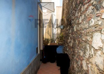 Hall / corridoio - Casa indipendente Via Bastionello
 
10, Aci Castello - foto 5