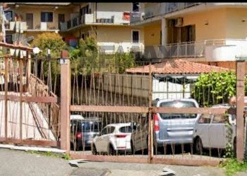 Edificio all\'aperto - One-room apartment Via Regione Siciliana
 
9, Mascalucia - photo 6