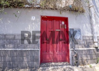 Edificio all\'aperto - Casa indipendente Via Delle Medaglie D'oro
 
7, Catania - foto 5