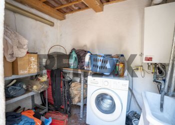 Lavanderia - Casa indipendente Via Delle Medaglie D'oro
 
7, Catania - foto 9