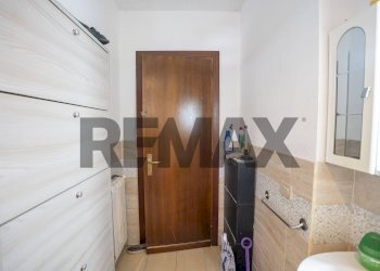 Bagno - Casa indipendente Via Delle Medaglie D'oro
 
7, Catania - foto 17