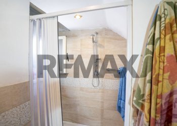 Bagno - Casa indipendente Via Delle Medaglie D'oro
 
7, Catania - foto 18