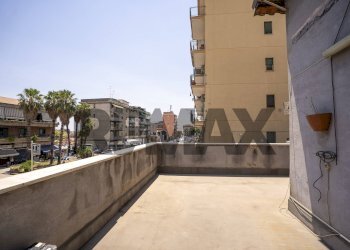 Terrazza - Casa indipendente Via Delle Medaglie D'oro
 
7, Catania - foto 47