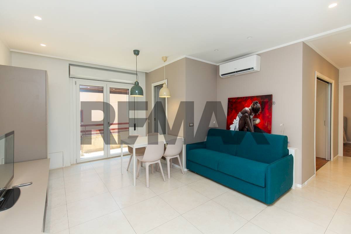 Living - Two-room apartment Corso Delle Provincie
 
203, Catania - photo 1