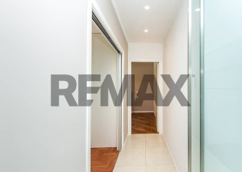 Corridoio - Two-room apartment Corso Delle Provincie
203, Catania - photo 8