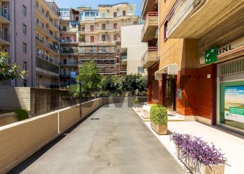 Edificio all\'aperto - Two-room apartment Corso Delle Provincie
203, Catania - photo 25