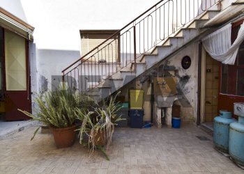 Scale - Independent house Via Palermo
 
10/12, Belpasso - photo 16