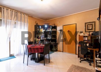 Sala da pranzo - Trilocale Via Salvatore Aldisio
 
12, Catania - foto 2