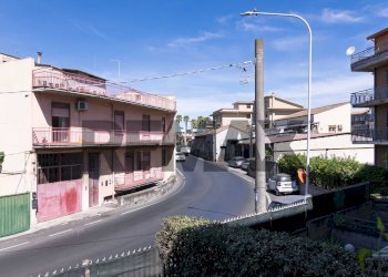 Edificio all\'aperto - Trilocale Via Salvatore Aldisio
 
12, Catania - foto 14