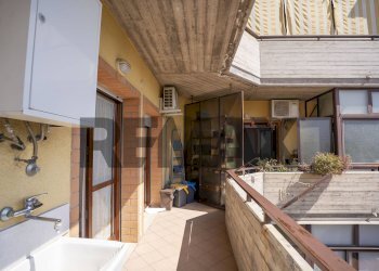 Balcone - Trilocale Via Pompeo Cisternazza
10, Mascalucia - foto 24