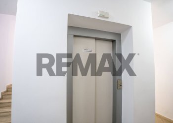 Hall / corridoio - Trilocale Via Pompeo Cisternazza
10, Mascalucia - foto 27