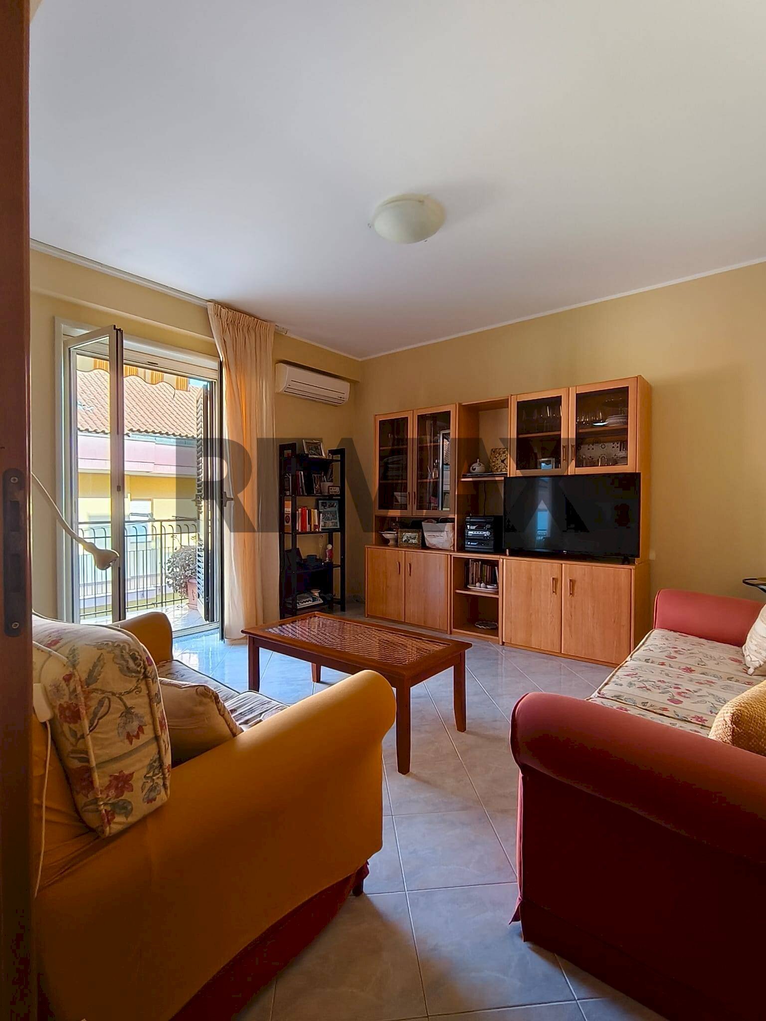 Soggiorno - Trilocale Via Vittorio Emanuele Orlando
 
46, Fiumefreddo di Sicilia - foto 1