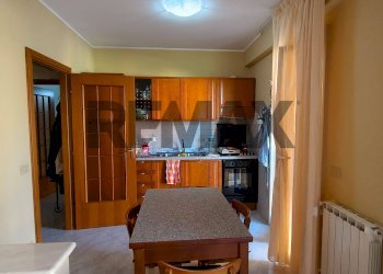Sala da pranzo - Trilocale Via Vittorio Emanuele Orlando
 
46, Fiumefreddo di Sicilia - foto 3