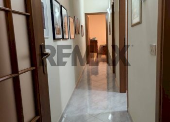 Hall / corridoio - Trilocale Via Vittorio Emanuele Orlando
 
46, Fiumefreddo di Sicilia - foto 6