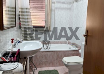 Bagno - Trilocale Via Vittorio Emanuele Orlando
 
46, Fiumefreddo di Sicilia - foto 12