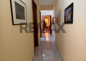 Hall / corridoio - Trilocale Via Vittorio Emanuele Orlando
 
46, Fiumefreddo di Sicilia - foto 15