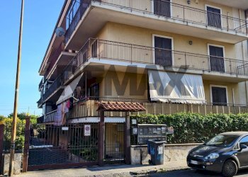Edificio all\'aperto - Trilocale Via Vittorio Emanuele Orlando
 
46, Fiumefreddo di Sicilia - foto 22