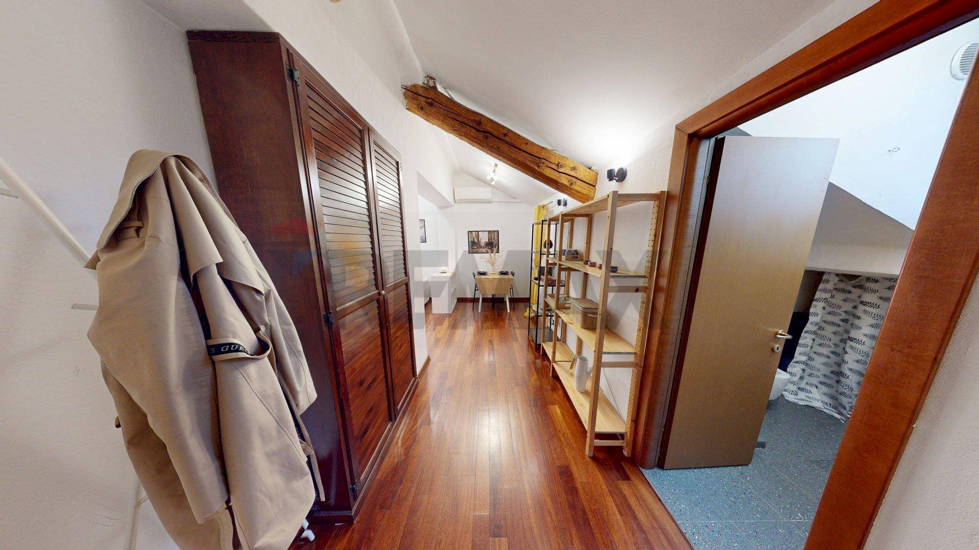 Hall / corridoio - Bilocale viale certosa
147, Milano - foto 2