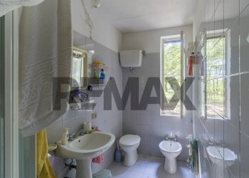 Bagno - Villa LOCALITA' BERTONI
 
SNC, Castiglione del Lago - foto 9