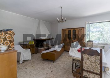 Sala da pranzo - Villa LOCALITA' BERTONI
 
SNC, Castiglione del Lago - foto 12