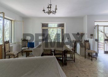 Sala da pranzo - Villa LOCALITA' BERTONI
 
SNC, Castiglione del Lago - foto 15
