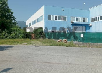 Edificio all\'aperto - Capannone via torino
116, Givoletto - foto 2