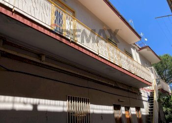 Edificio all\'aperto - Appartamento Via Antonio d'auria
 
182, Sant'Anastasia - foto 6