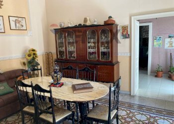 Sala da pranzo - Appartamento Via Antonio d'auria
 
182, Sant'Anastasia - foto 19