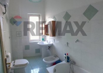 Bagno - Quadrilocale via Caldieri
 
63, Napoli - foto 5