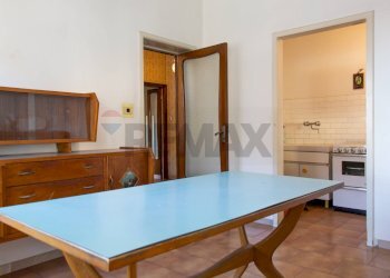 Sala da pranzo - Casa indipendente Via Michelangelo
 
3, Osimo - foto 11