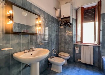 Bagno - Casa indipendente Via Michelangelo
 
3, Osimo - foto 18