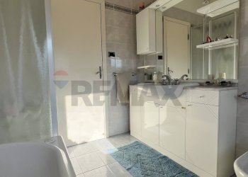 Bagno - Casa indipendente Via Michelangelo
 
3, Osimo - foto 28
