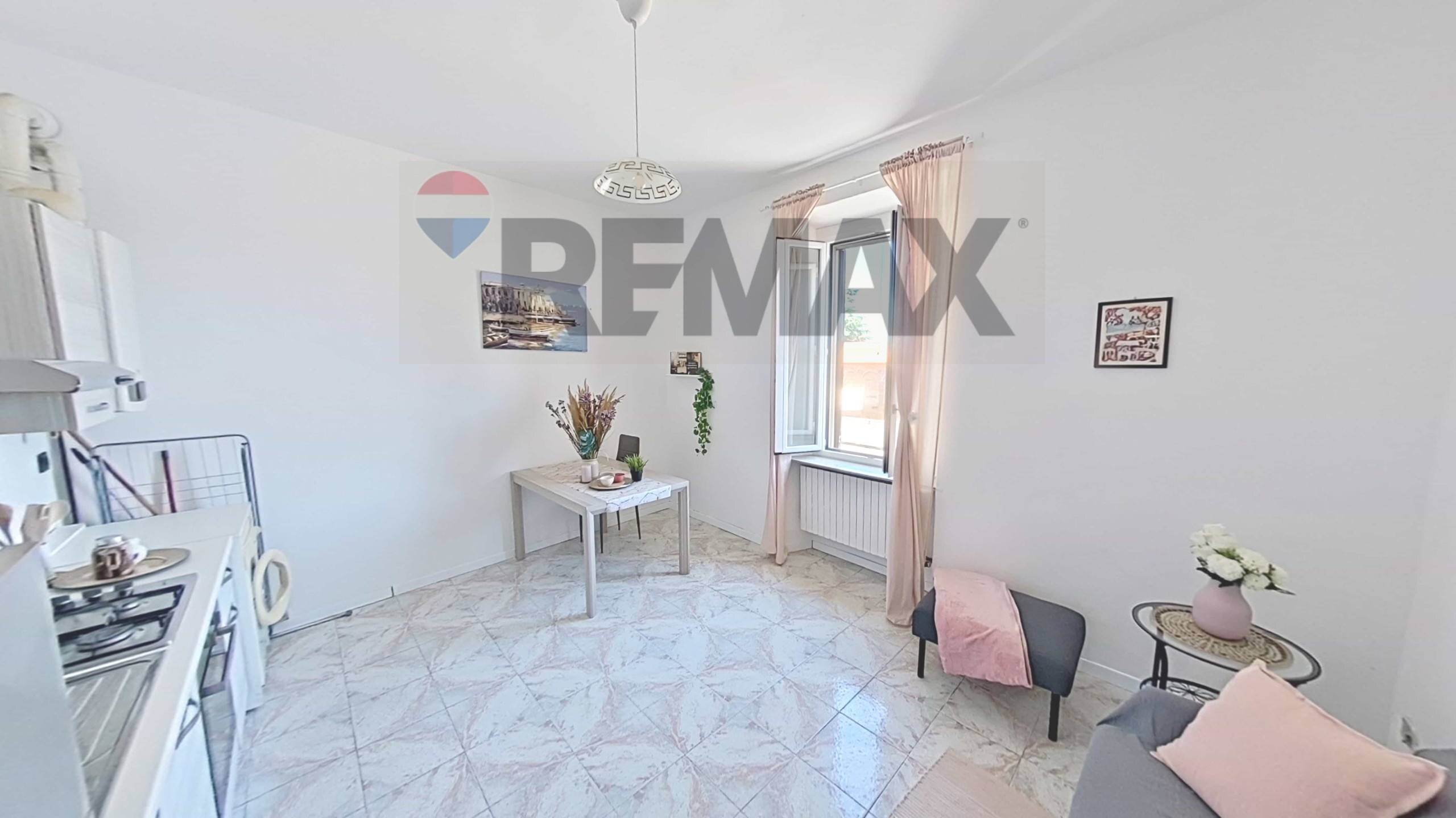 Soggiorno - Two-room apartment VIA GRAMSCI
16, Cava Manara - photo 2