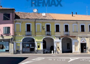 Edificio all\'aperto - Two-room apartment VIA GRAMSCI
 
16, Cava Manara - photo 3