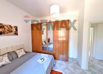 Camera / camera da letto - Two-room apartment VIA GRAMSCI
 
16, Cava Manara - photo 17