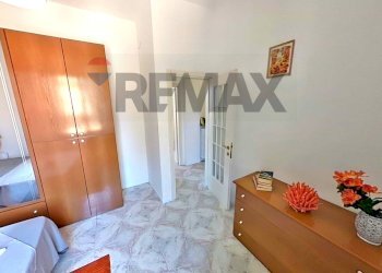 Camera / camera da letto - Two-room apartment VIA GRAMSCI
 
16, Cava Manara - photo 18