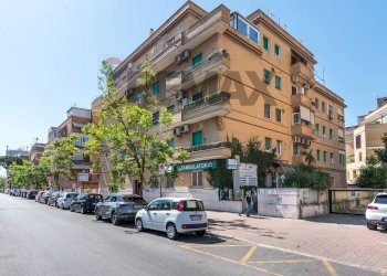 Edificio all\'aperto - Trilocale Viale Paolo Orlando
52, Roma - foto 28