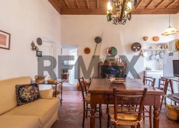 Sala da pranzo - Bilocale Via Montebello
16, Ischia di Castro - foto 11