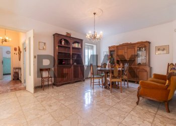 Sala da pranzo - Quadrilocale Via Peleo Caporossi
3, Ischia di Castro - foto 23