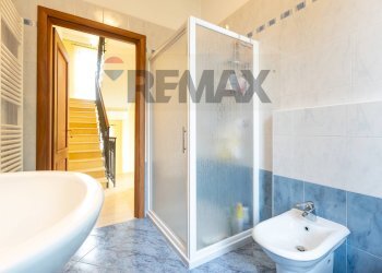 Bagno - Semi-detached house IV Novembre
 
35, Fidenza - photo 15