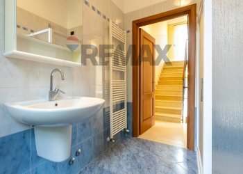 Bagno - Semi-detached house IV Novembre
 
35, Fidenza - photo 16