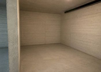 Stanza vuota - Box via Raffaello Sanzio
 
14, Cinisello Balsamo - photo 8