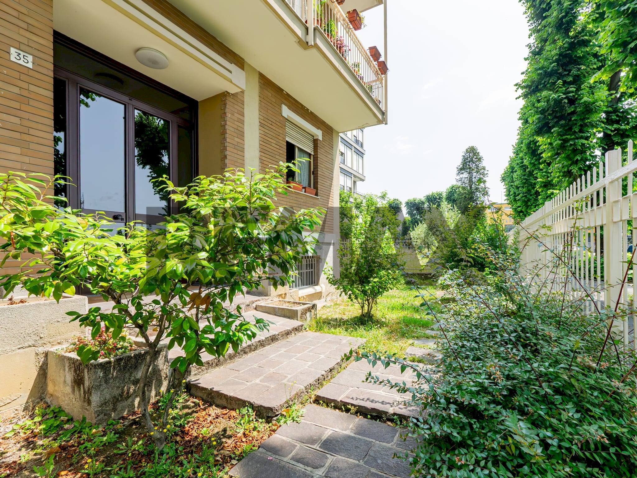 Giardino - Three-room apartment Via dell'Atleta
 
35, Seregno - photo 2