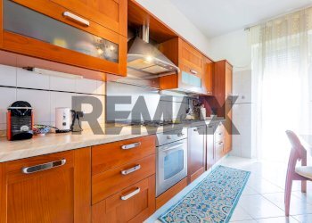Cucina - Three-room apartment Via dell'Atleta
 
35, Seregno - photo 18